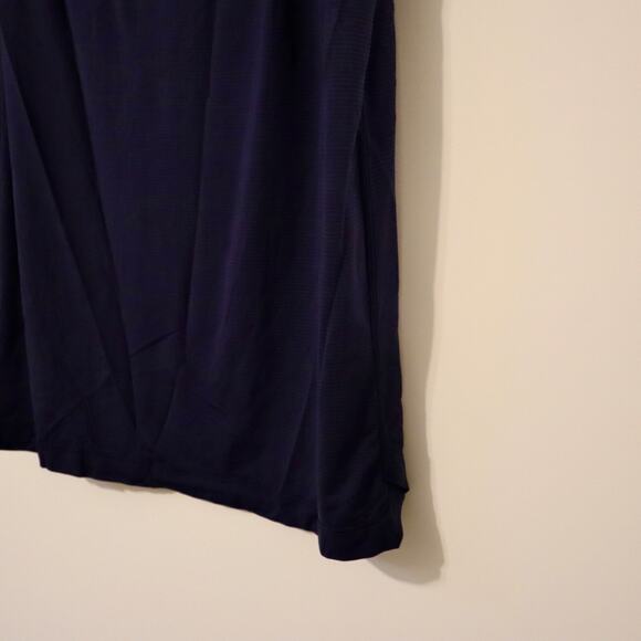 Lululemon Mens XL Blue Short Sleeve Shirt Two tone Loose Fit Relaxed - Picture 6 of 6